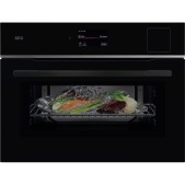 Foto van Compacte stoomoven AEG TP8SK721B