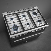 Foto van Gas-electro fornuis SMEG B91GMMBNLK2