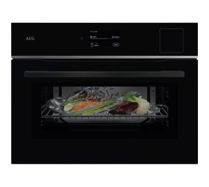 Foto van Compacte stoomoven AEG TP8SK721B
