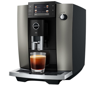 Foto van Koffie volautomaat Jura E6 Dark Inox
