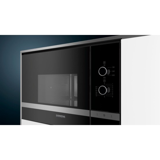 Foto van Inbouw magnetron Siemens iQ300 BF550LMR0