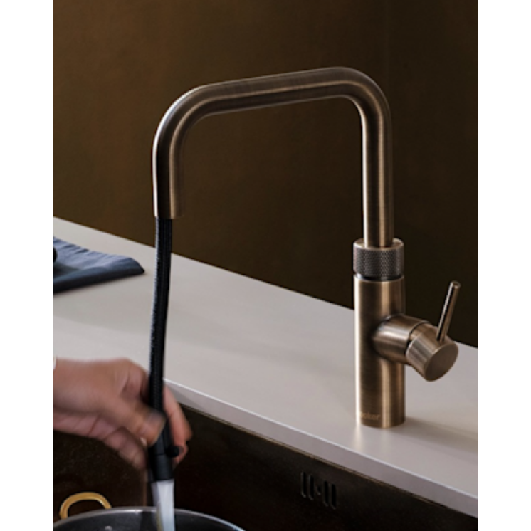 Foto van Flex Square kraan Quooker Messing Patina PRO3
